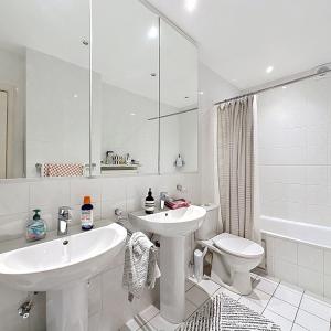 Roosevelt / Cambre : Bel appartement de standing + terrasse