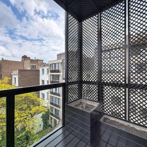 Jardin du Roi : Sompteux duplex rénové 2 chambres + bureau