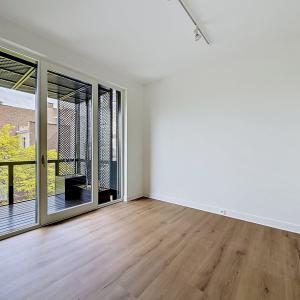 Jardin du Roi : Sompteux duplex rénové 2 chambres + bureau