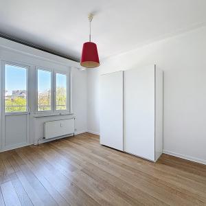 Coghen : Bel appartement rénové 1 chambre + bureau