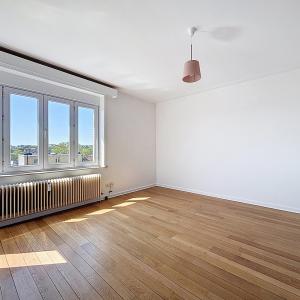 Coghen : Bel appartement rénové 1 chambre + bureau