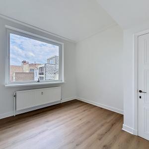 Jardin du Roi : Sompteux duplex rénové 2 chambres + bureau