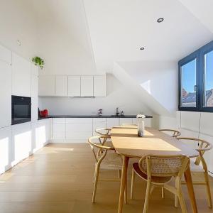 Penthouse 2 chambres rénové en 2021