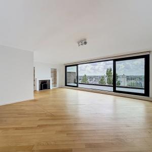 Roosevelt : Superbe penthouse avec grande terrasse
