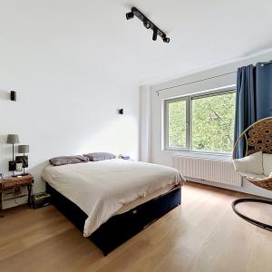 Parvis Saint-Pierre : Magnifique maison rénovée 5 chambres