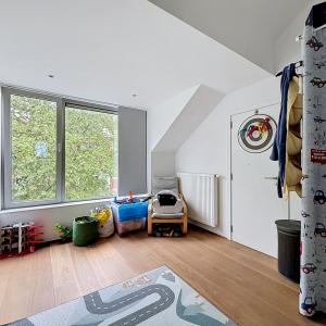 Parvis Saint-Pierre : Magnifique maison rénovée 5 chambres