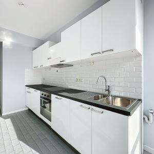 Forest, limite Uccle, lumineux appartement 3ch avec terrasse