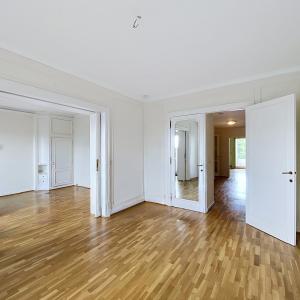 Sq. Vergote : Bel appartement 4 ch + terrasse + pkg