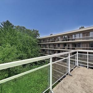 Fort Jaco : Bel appartement dernier étage rénové + terrasse