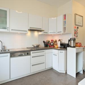 Roosevelt/Cambre : appartement 2 chambres + balcon + parking