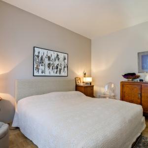 Roosevelt/Cambre : appartement 2 chambres + balcon + parking