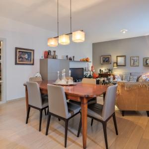Roosevelt/Cambre : appartement 2 chambres + balcon + parking
