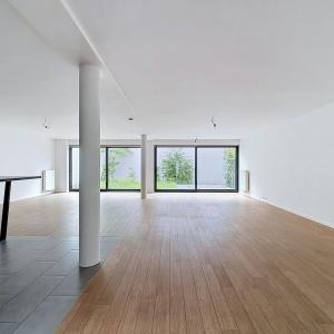 Cottages : Belle maison mitoyenne + terrasses + jardin