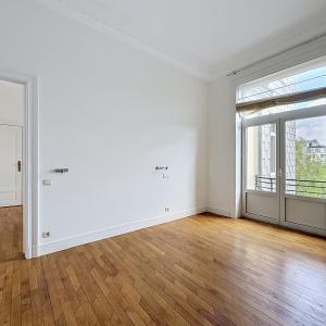 Place Brugmann : Appartement de haut standing 3 ch + bureau