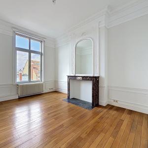 Place Brugmann : Appartement de haut standing 3 ch + bureau