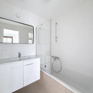 JOURDAN : Bel appartement neuf 3 CH + Terrasse