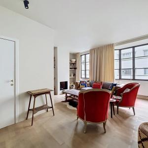 Churchill/Montjoie : Bel appartement meublé avec cour