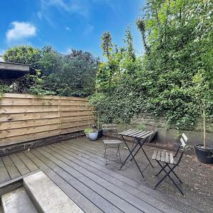 Churchill/Montjoie : Bel appartement meublé avec cour