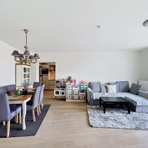 Marcel Thiry : magnifique appartement 2 chambres + terrasse