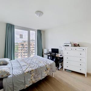 Marcel Thiry : magnifique appartement 2 chambres + terrasse