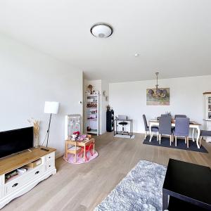 Marcel Thiry : magnifique appartement 2 chambres + terrasse
