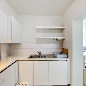 Marcel Thiry : magnifique appartement 2 chambres + terrasse