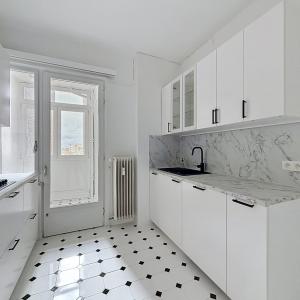 Louise / Jardin du Roi : Bel appartement rénové + jolie vue