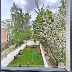 Montgomery - Rez-de-chaussée 3 ch avec jardin + parkings 