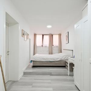 Quartier européen – Cinquantenaire : Bureau de ± 67 m²