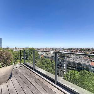 Louise - Jardin Roi : Sublime triplex penthouse + terrasses