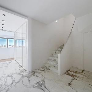 Louise - Jardin Roi : Sublime triplex penthouse + terrasses