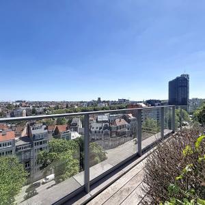 Louise - Jardin Roi : Sublime triplex penthouse + terrasses