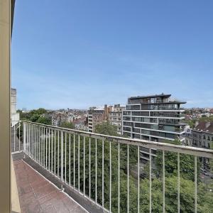 Louise / Jardin du Roi : Bel appartement rénové + jolie vue
