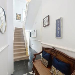 Proche Quartier EU, maison meublée 4 ch avec jardin