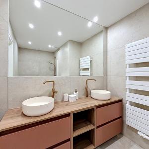 Roosevelt : Bel appartement meublé de 4 chambres + terrasse