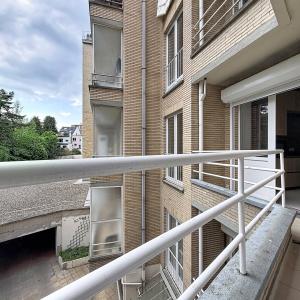 Roosevelt : Bel appartement meublé de 4 chambres + terrasse
