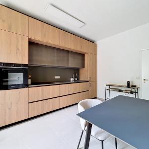 Roosevelt : Bel appartement meublé de 4 chambres + terrasse
