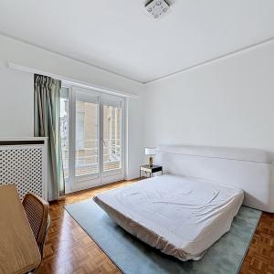 Roosevelt : Bel appartement meublé de 4 chambres + terrasse