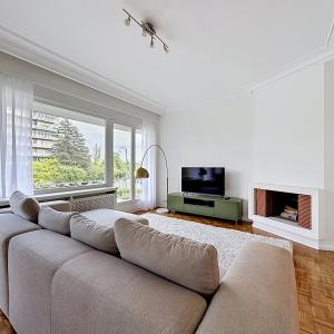 Roosevelt : Bel appartement meublé de 4 chambres + terrasse
