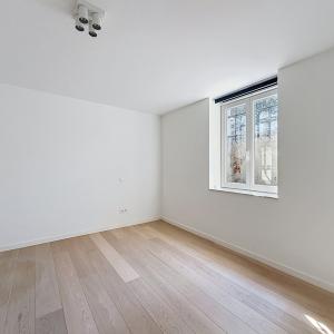 Pl. Brugmann/Lepoutre : Superbe appartement rez-de-chaussée 