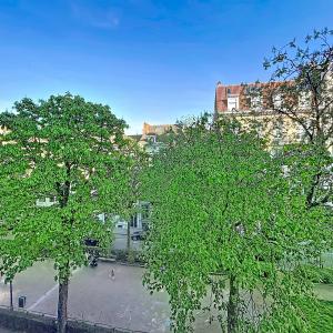 Lepoutre / Pl. Brugmann : Beau studio meublé
