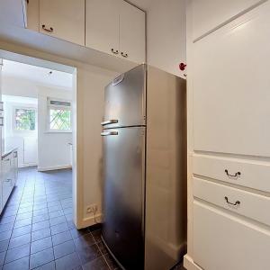 De Fré/Wolvendael : Charmante maison 3 façades avec jardin
