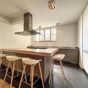 Depage : Sublime appartement 4 ch. + bureau + parking