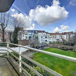 Depage : Sublime appartement 4 ch. + bureau + parking