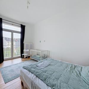 Place Brugmann : Lumineux appartement de caractère 