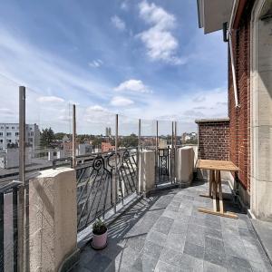 Place Brugmann : Lumineux appartement de caractère 