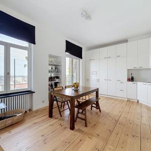Place Brugmann : Lumineux appartement de caractère 