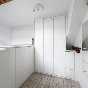 Pl. Brugmann/Châtelain : Joli loft en duplex