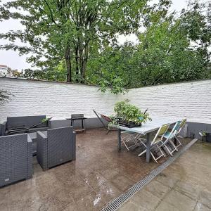 Châtelain / Defacqz : Beau duplex avec cour - colocation OK