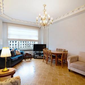 Quartier Européen : Magnifique appartement 3 ch + parking